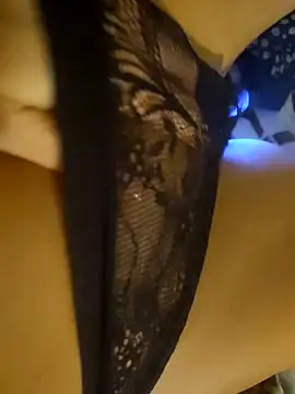 Snapshot of PrincessP8989 chatting on 02/23/26, 11:07 PrincessP8989 online show from 02/23/26, 11:07