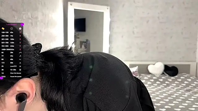 FakeLamb online show from 10/17/25, 09:06