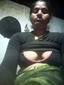 Hansini Gowda online show from 10/21/25, 10:32