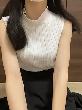 Snapshot of yayoi_jp chatting on 07/15/26, 03:17 yayoi jp online show from 07/15/26, 03:17