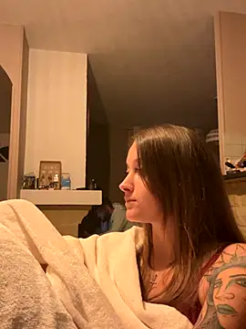 Snapshot of duomagique_off chatting on 10/29/25, 07:26 duomagique off online show from 10/29/25, 07:26