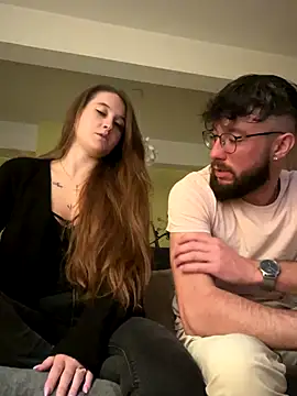 Snapshot of duomagique_off chatting on 10/31/25, 10:33 duomagique off online show from 10/31/25, 10:33