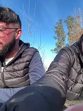 Snapshot of duomagique_off chatting on 02/06/26, 03:15 duomagique off online show from 02/06/26, 03:15