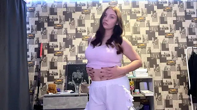 SwiiSweet online show from 09/27/25, 04:12