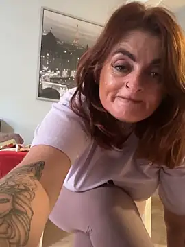 IrishmilfAnna online show from 09/21/25, 04:52