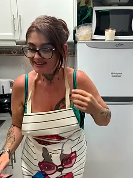 IrishmilfAnna online show from 09/25/25, 08:34