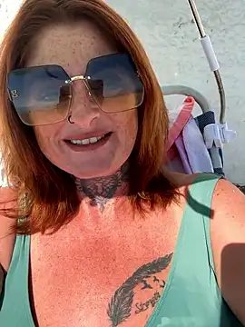 IrishmilfAnna online show from 10/19/25, 10:27