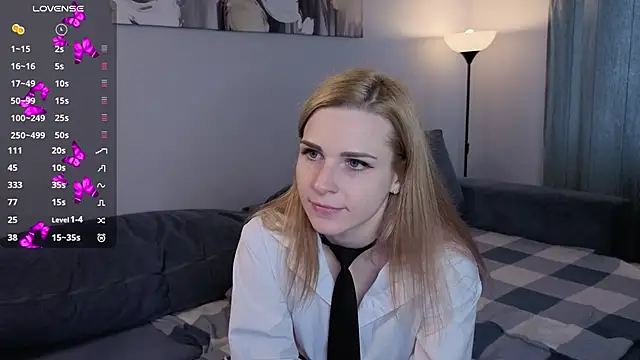 HelenMartines online show from 10/28/25, 10:30