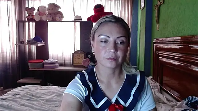  Charlize theron  online show from 09/16/25, 08:10