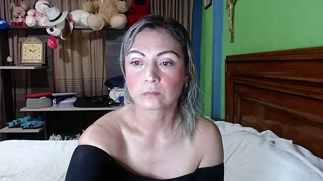  Charlize theron  online show from 11/04/25, 11:37