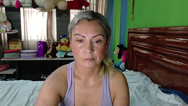  Charlize theron  online show from 01/13/26, 08:58