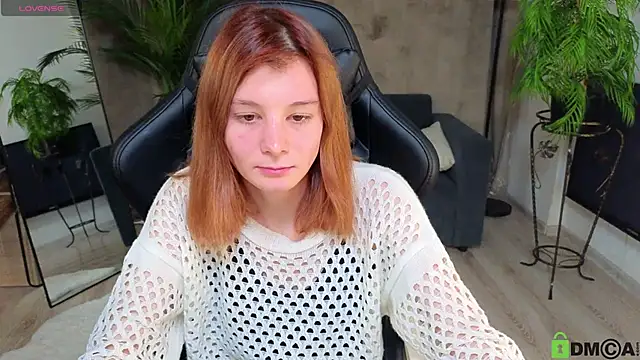 Snapshot of EllinEverly chatting on 09/09/25, 09:14 EllinEverly online show from 09/09/25, 09:14