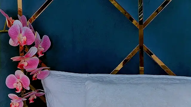 AlexandraGreen online show from 03/22/26, 04:43