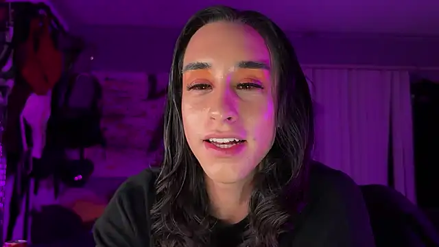 xoFrankie online show from 12/19/25, 04:41