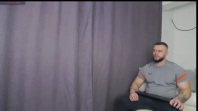 RickyMiami1 online show from 02/19/26, 06:04