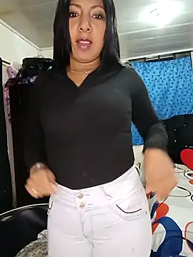 Snapshot of pocahontas_nex chatting on 11/27/25, 12:13 pocahontas nex online show from 11/27/25, 12:13