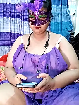 Tanisha-Chy online show from 05/07/26, 06:24