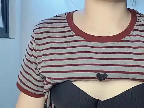 Miumiu028 online show from 04/23/26, 02:24