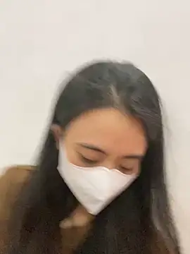 Mochi21 online show from 10/03/25, 02:41