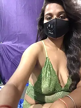 Snapshot of cutie_pei002 chatting on 09/18/25, 07:16 cutie pei002 online show from 09/18/25, 07:16