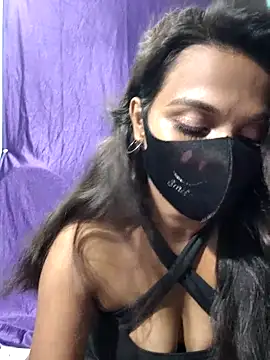 Snapshot of cutie_pei002 chatting on 10/17/25, 03:25 cutie pei002 online show from 10/17/25, 03:25