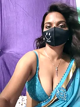 Snapshot of cutie_pei002 chatting on 10/25/25, 04:53 cutie pei002 online show from 10/25/25, 04:53