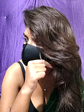 Snapshot of cutie_pei002 chatting on 11/09/25, 04:33 cutie pei002 online show from 11/09/25, 04:33