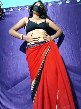 Snapshot of cutie_pei002 chatting on 11/14/25, 03:22 cutie pei002 online show from 11/14/25, 03:22