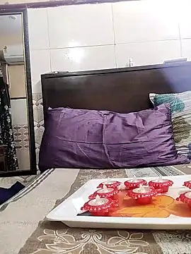 meenu bhabhi547 online show from 10/17/25, 02:04