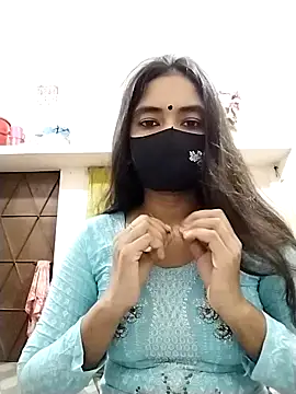 Puja-Rane online show from 09/23/25, 04:43