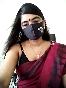 Puja-Rane online show from 09/30/25, 02:49