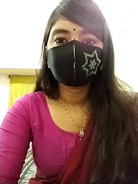 Puja-Rane online show from 10/26/25, 01:55