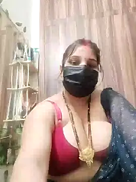 Snapshot of Sexybhabhi6 chatting on 06/06/26, 02:11 Sexybhabhi6 online show from 06/06/26, 02:11