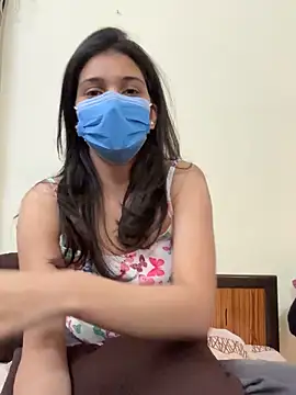 Snapshot of Cute_babydoll099 chatting on 11/21/25, 08:13 Cute babydoll099 online show from 11/21/25, 08:13