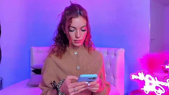 Snapshot of JessicaSky_ chatting on 11/14/25, 08:40 JessicaSky online show from 11/14/25, 08:40