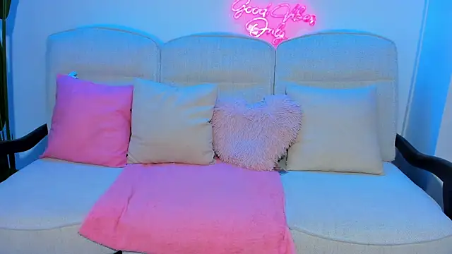 JessicaSky  online show from 04/06/26, 07:59