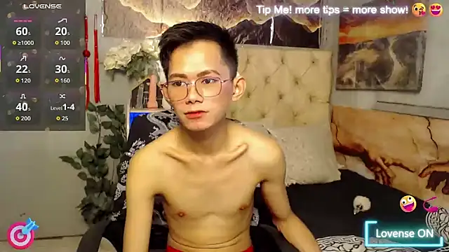 Snapshot of Skinny_CumLoader69 chatting on 09/30/25, 09:03 Skinny CumLoader69 online show from 09/30/25, 09:03