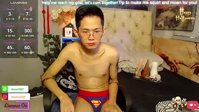 Snapshot of Skinny_CumLoader69 chatting on 11/01/25, 11:18 Skinny CumLoader69 online show from 11/01/25, 11:18