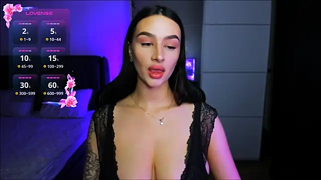 Veronica Larsson online show from 11/07/25, 06:08