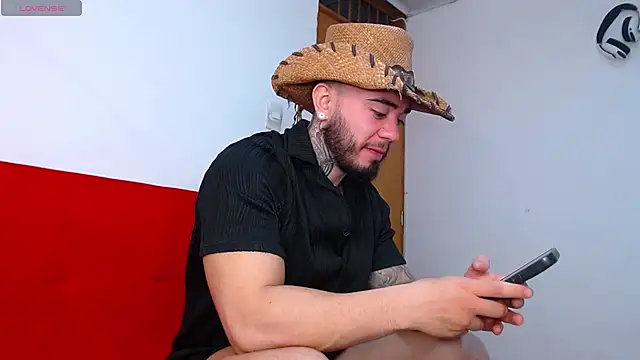 tommyblessd1 online show from 09/10/25, 07:58