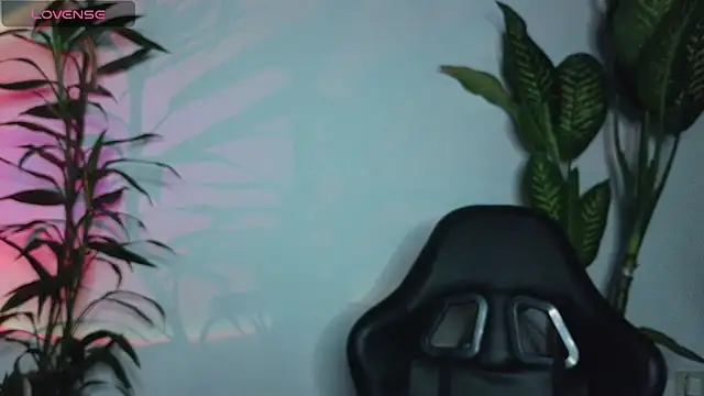 bri von dhara   online show from 03/26/26, 04:12