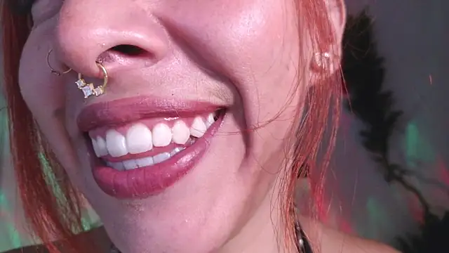 bri von dhara   online show from 04/16/26, 12:33