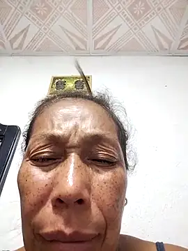 Naomi-Mature online show from 09/20/25, 06:58