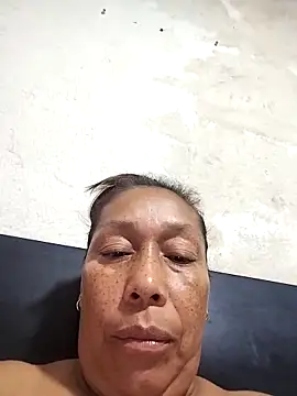 Naomi-Mature online show from 11/30/25, 09:57