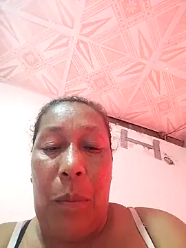 Naomi-Mature online show from 04/05/26, 10:51