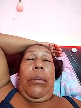 Naomi-Mature online show from 04/11/26, 09:02