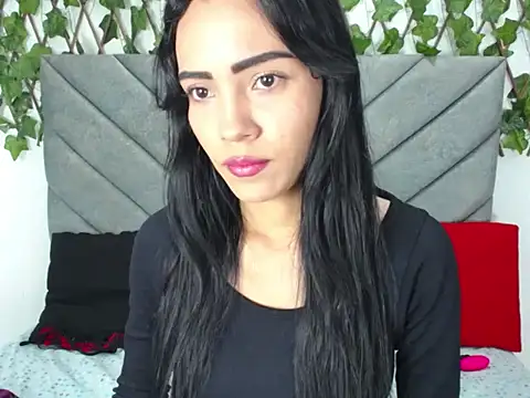 valerythompsonper online show from 03/29/26, 07:14