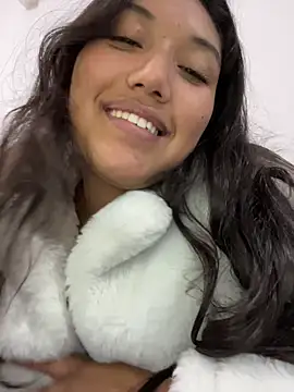 SharaRous online show from 02/24/26, 05:00