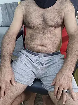 Snapshot of rachid_bn chatting on 10/27/25, 06:56 rachid bn online show from 10/27/25, 06:56