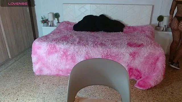 BellaSky4 online show from 01/13/26, 04:40